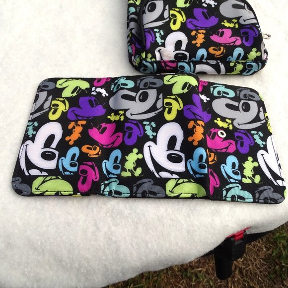 Disney Parks Mickey Mouse Black/Multi-Colored Crossbody Bag with Matching Wallet - Picture 4 of 4